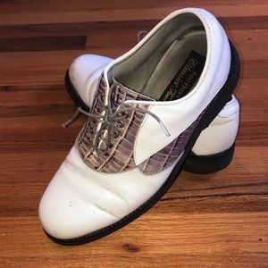 Men’s Footjoy classics golf shoes